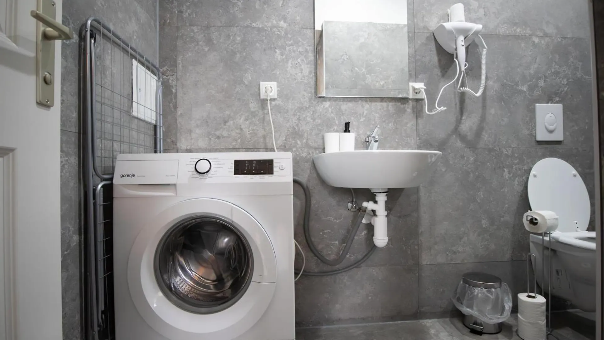 דירה וינה Kingbed 1Br Central Apt With Ensuite Washer & Smart Tv אוסטריה